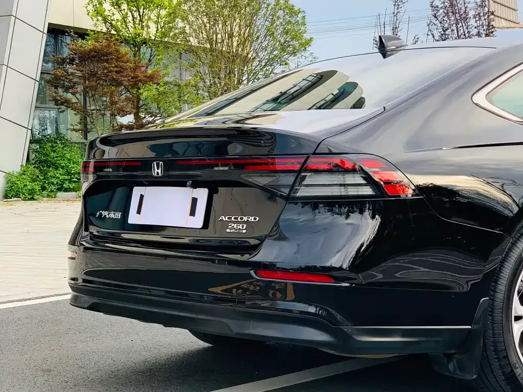 Honda Accord 2024 из CN, фото 4