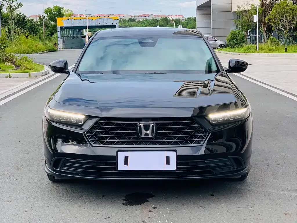 Honda Accord 2024 из CN, фото 2