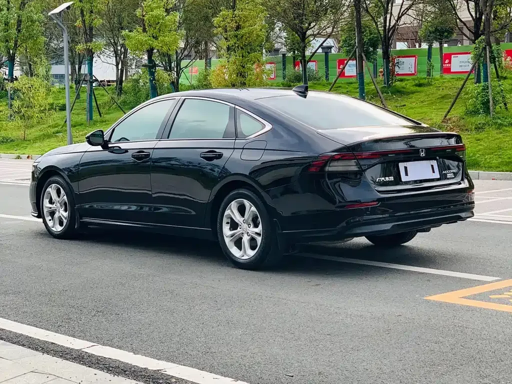 Honda Accord 2024 из CN, фото 9