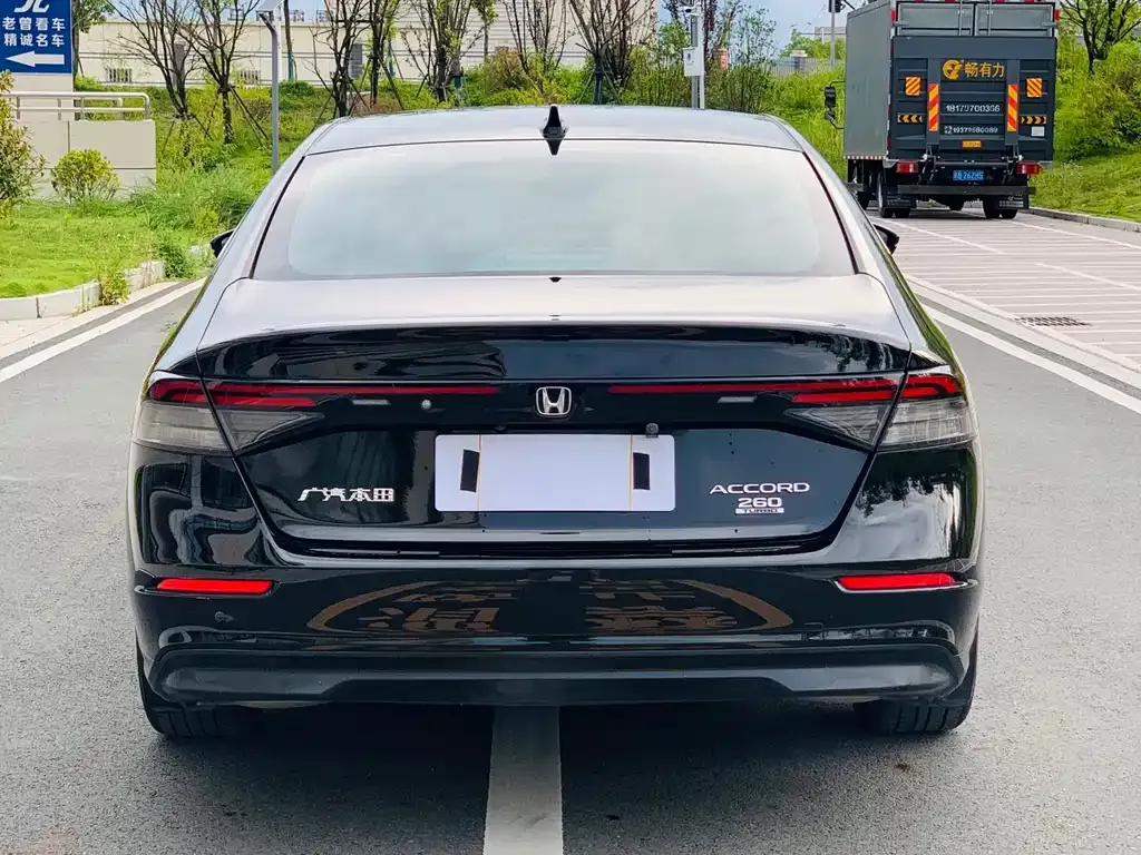 Honda Accord 2024 из CN, фото 3