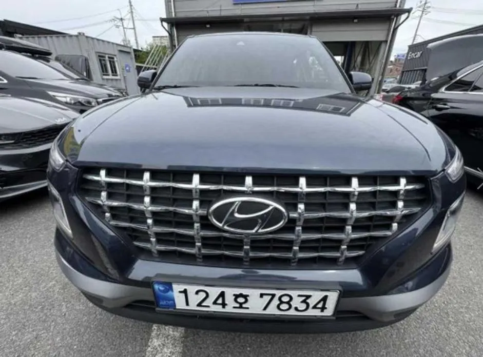 Hyundai Venue 1.6 Modern Plus 1