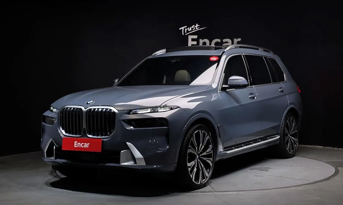 BMW X7 — фото 1