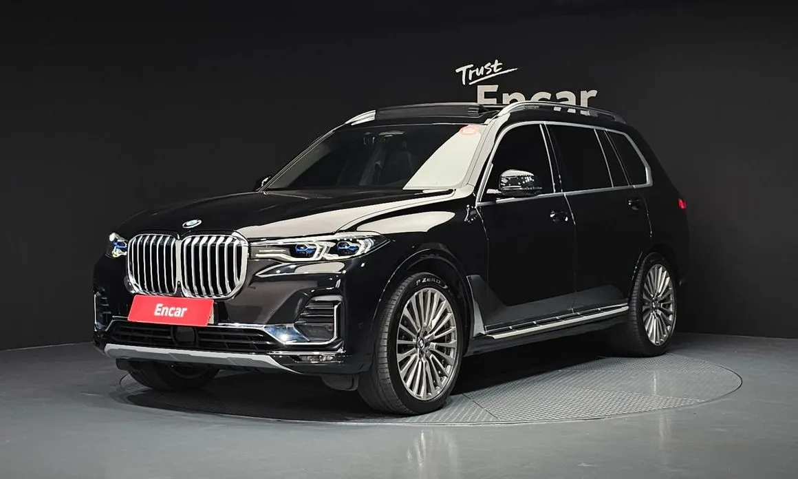 BMW X7 — фото 1
