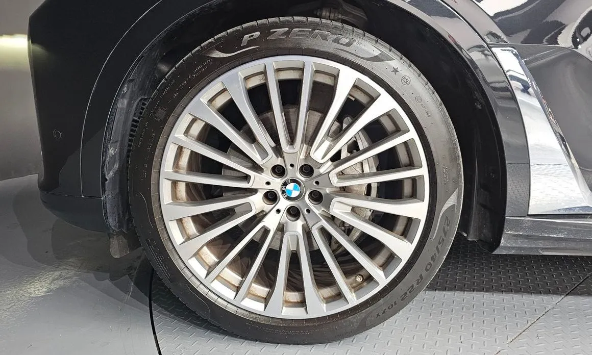 BMW X7 — фото 6