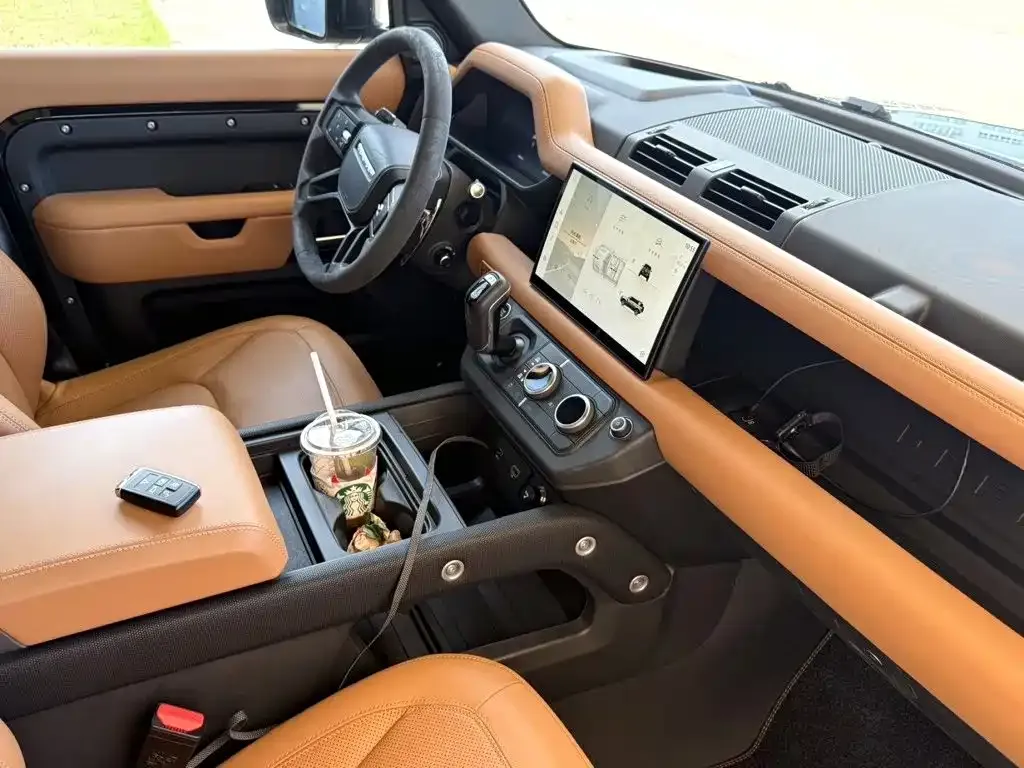 Land Rover Defender — фото 5