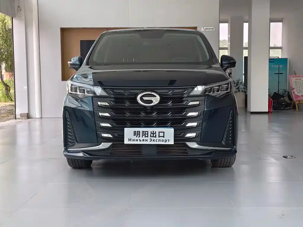 GAC Motor Trumpchi M6 — фото 1