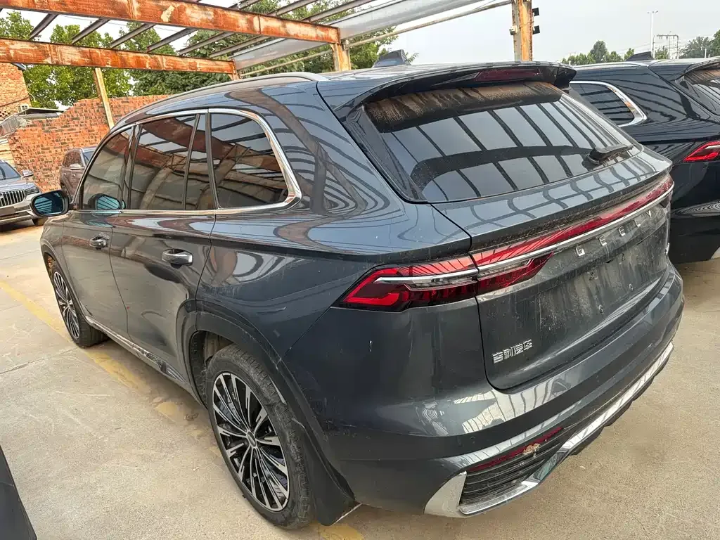 Geely Xingyue L — фото 10