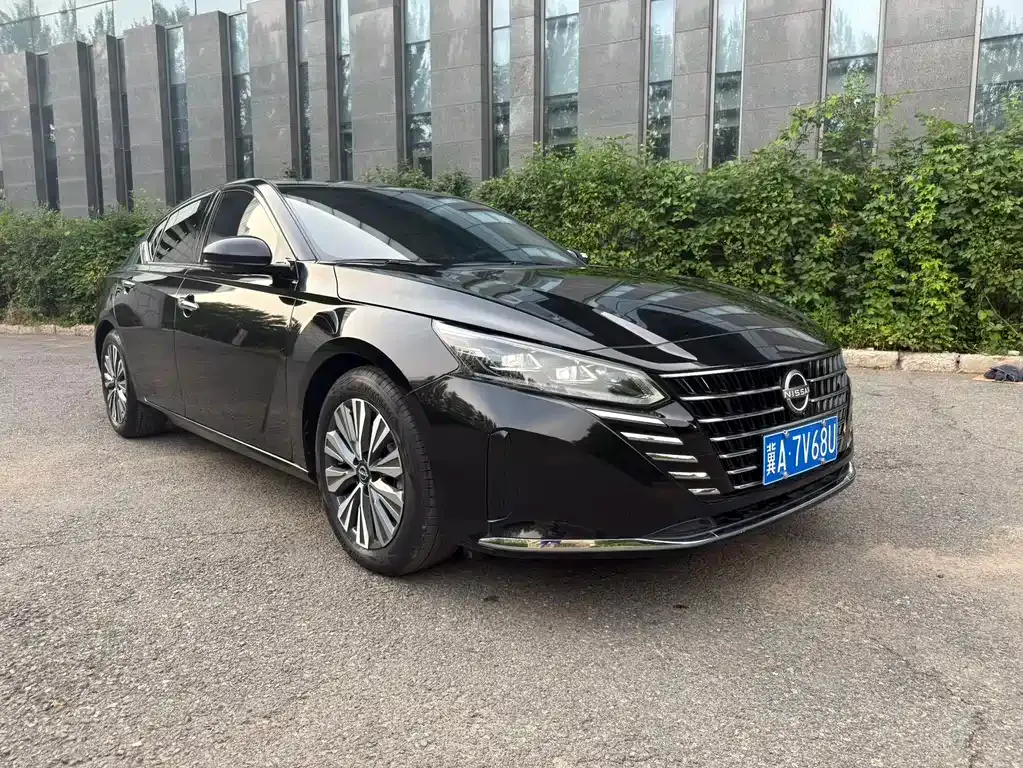 Nissan Teana — фото 8