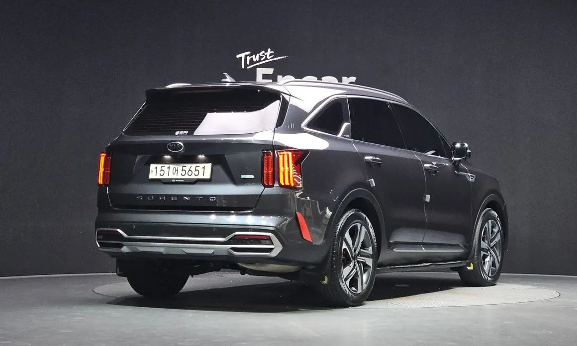 Kia Sorento — фото 3
