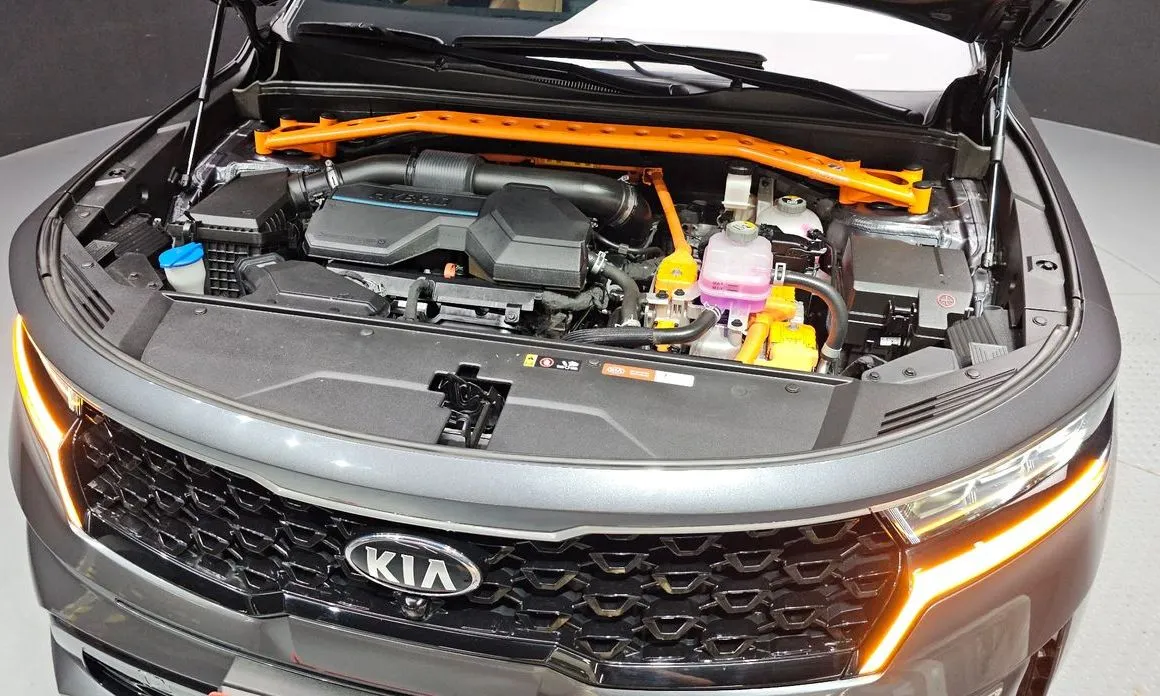Kia Sorento — фото 6