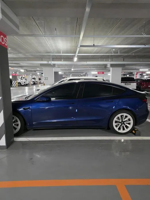 Tesla Model 3 — фото 3