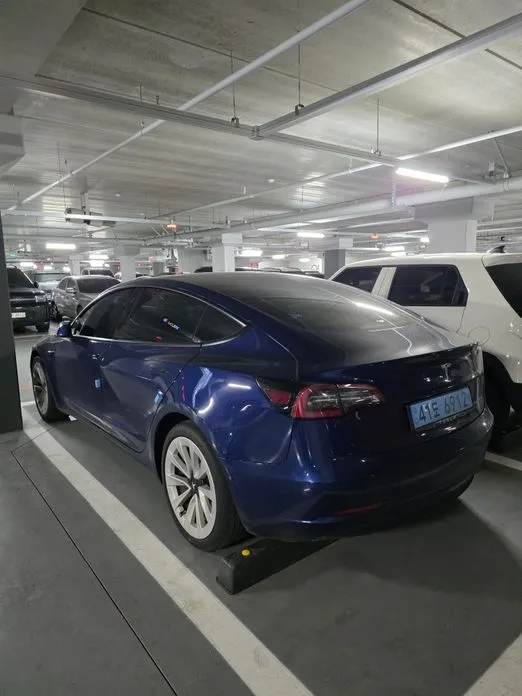 Tesla Model 3 — фото 4