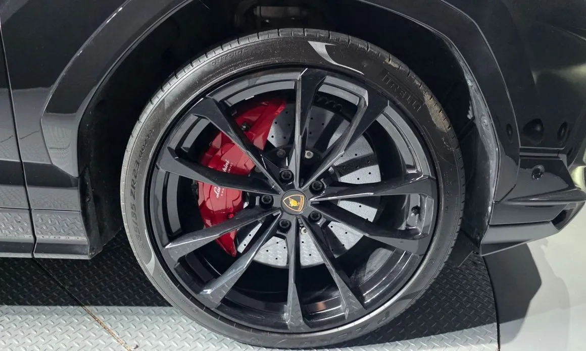 Lamborghini Urus 2024 из KR, фото 7