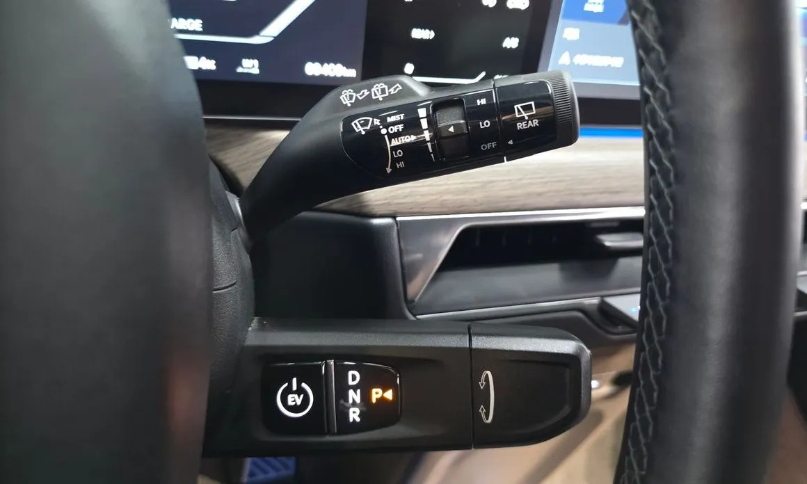 Kia EV9 2024 из KR, фото 6