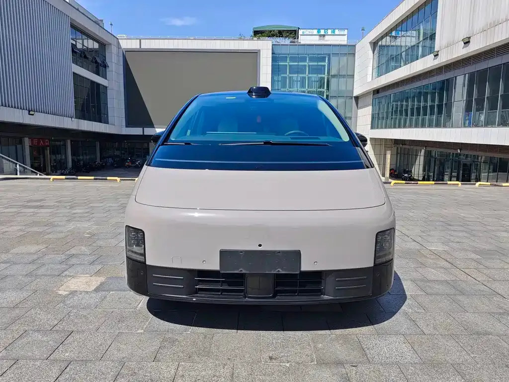 Li Auto MEGA — фото 9