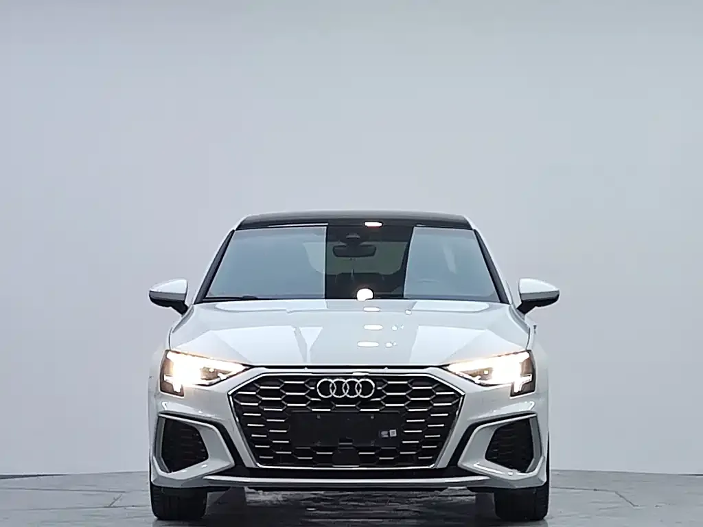 Audi A3 — фото 2