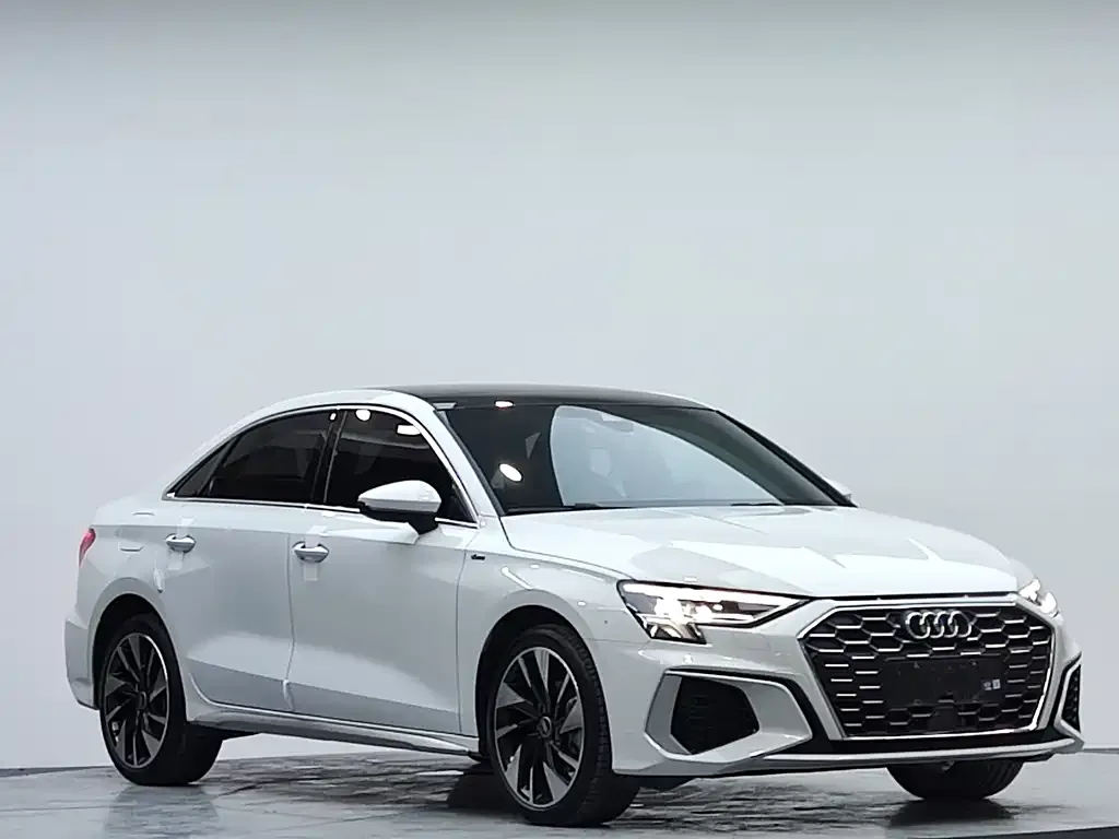 Audi A3 — фото 3