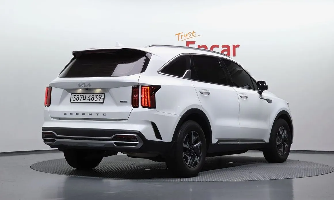 Kia Sorento — фото 3
