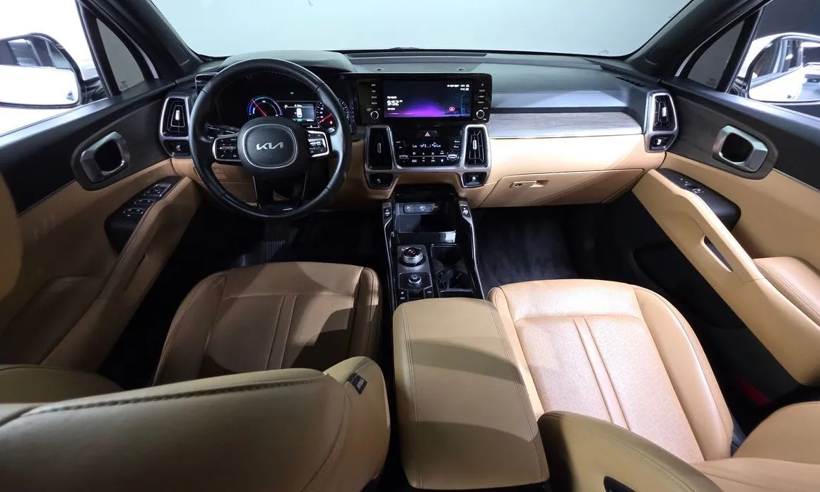 Kia Sorento — фото 8