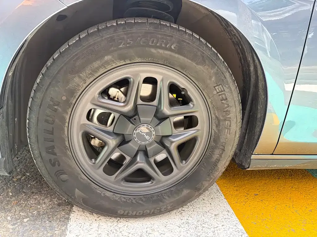 BYD Seal 05 DM-i — фото 8