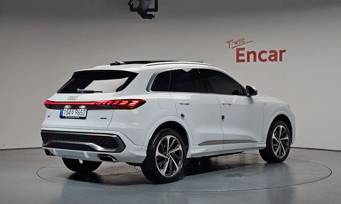 Audi Q5 2025 из KR, фото 3