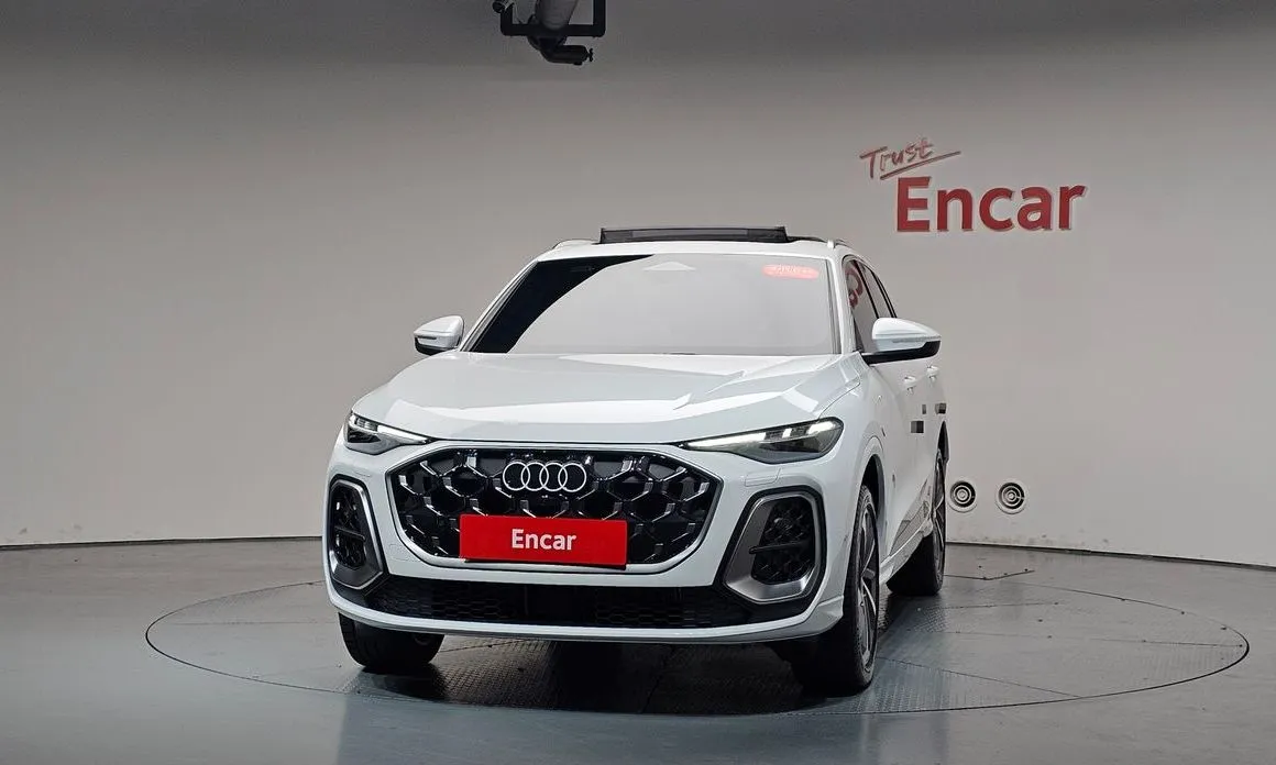 Audi Q5 2025 из KR, фото 9