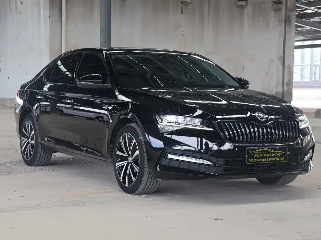 Skoda Superb — фото 4