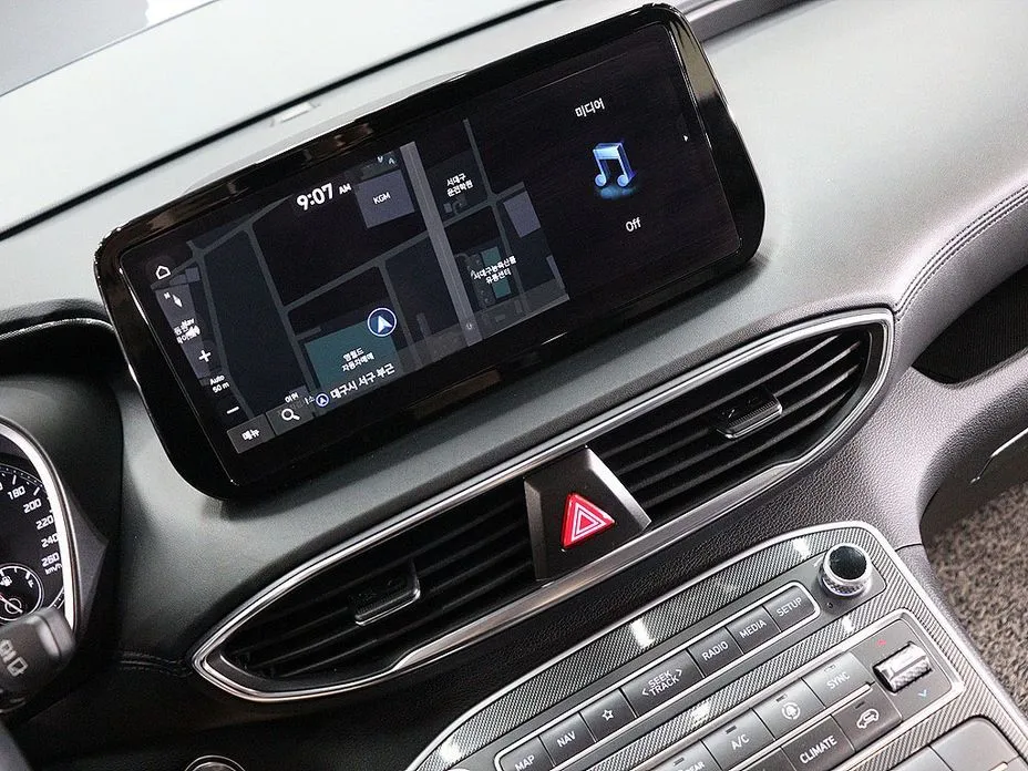 Hyundai Santafe — фото 9