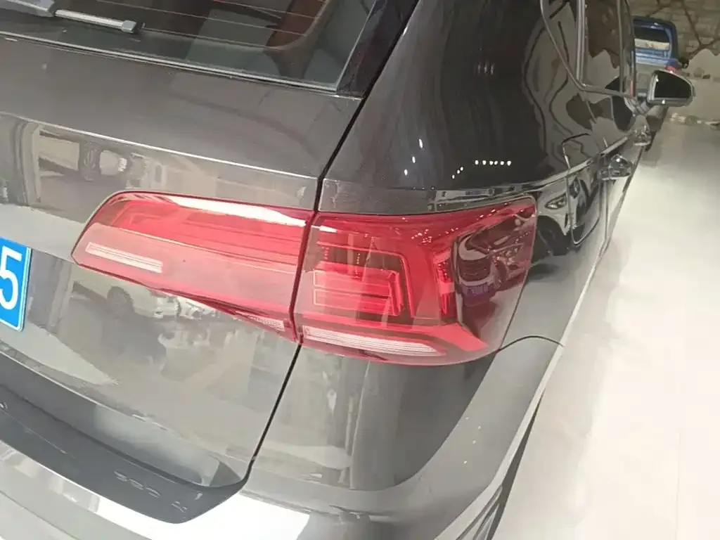 Volkswagen Tharu — фото 3