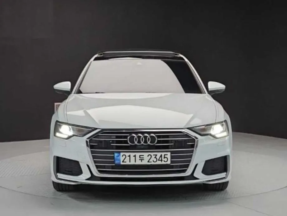 Audi A6 — фото 1