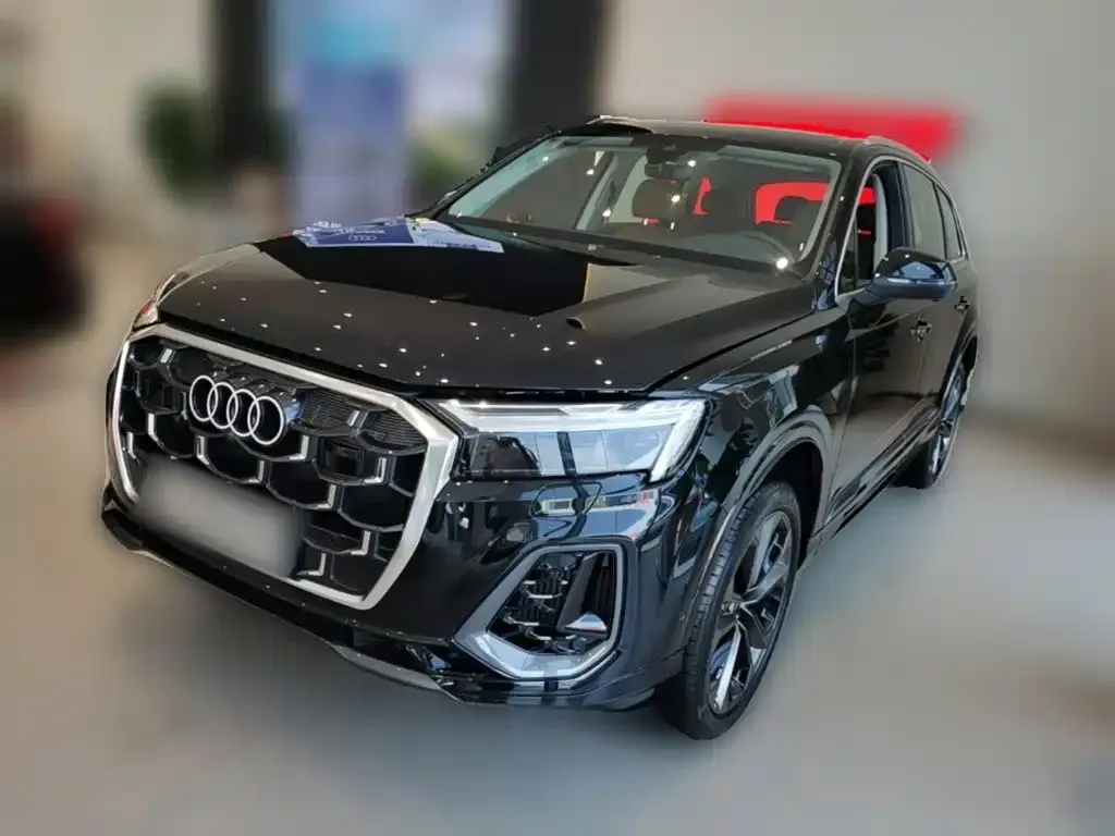 Audi Q7 — фото 1