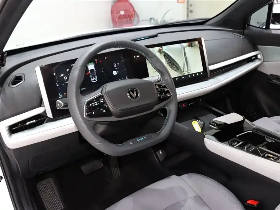 Changan UNI-T 2024 из CN, фото 8