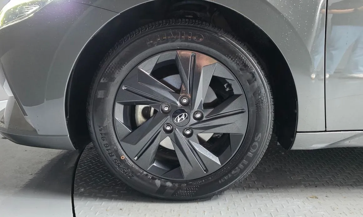 Hyundai AVANTE — фото 7