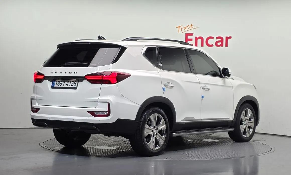 KG Mobility (Ssangyong) Rexton — фото 4