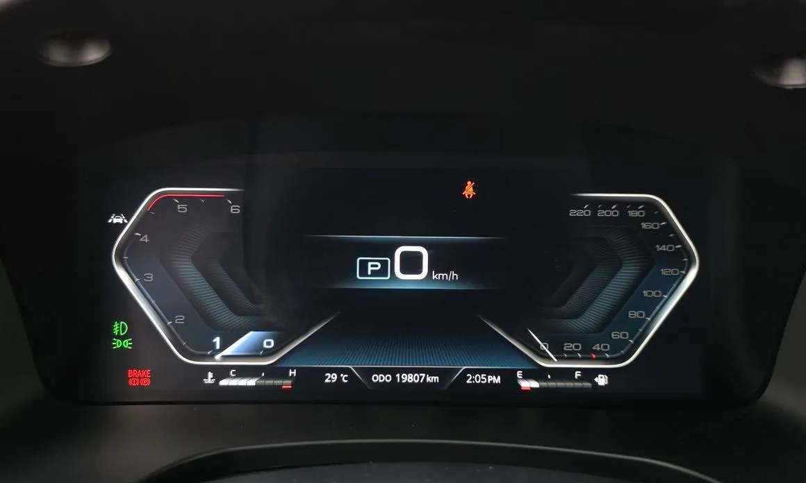 KG Mobility (Ssangyong) Rexton — фото 10