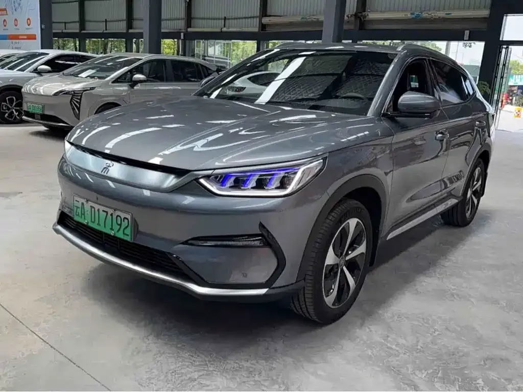 BYD PLUS New Energy — фото 1