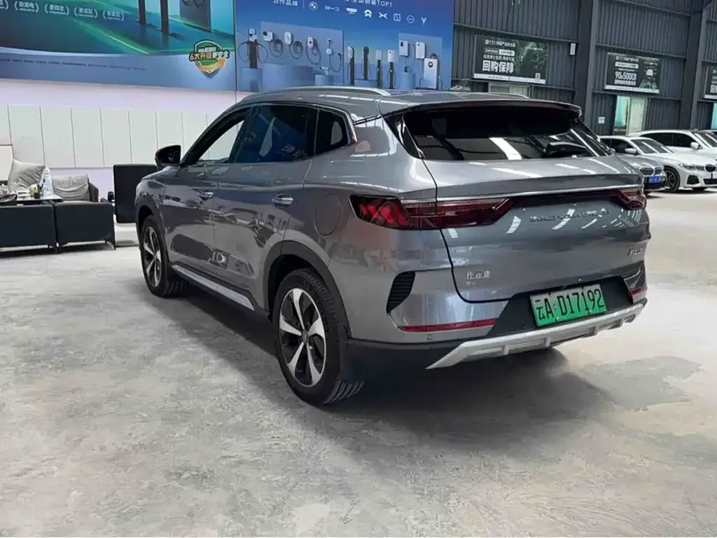 BYD PLUS New Energy — фото 3