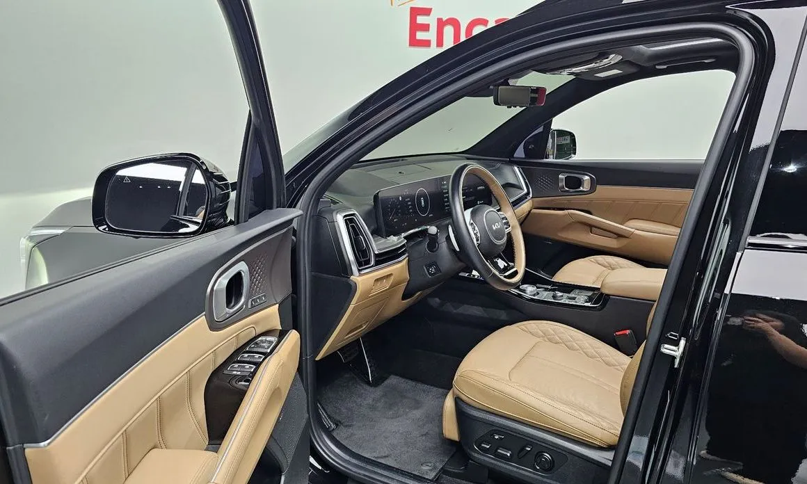 Kia Sorento — фото 9