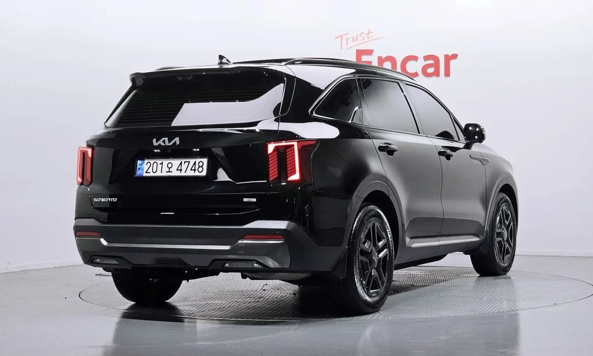 Kia Sorento — фото 7