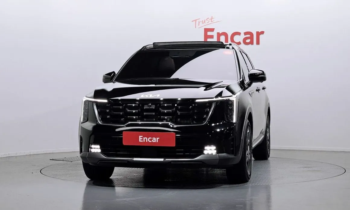 Kia Sorento — фото 6