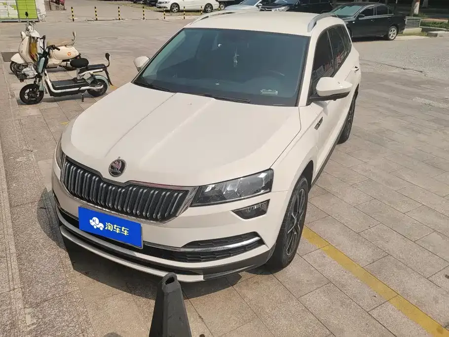 Skoda Karoq — фото 1