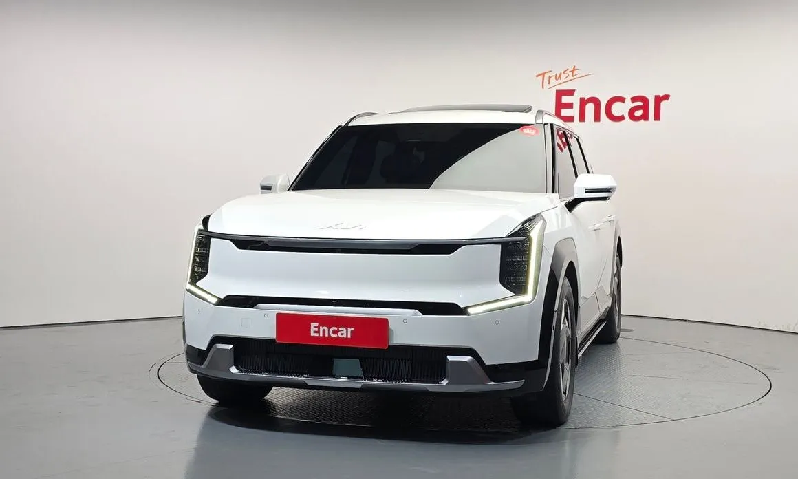 Kia EV9 2024 из KR, фото 2
