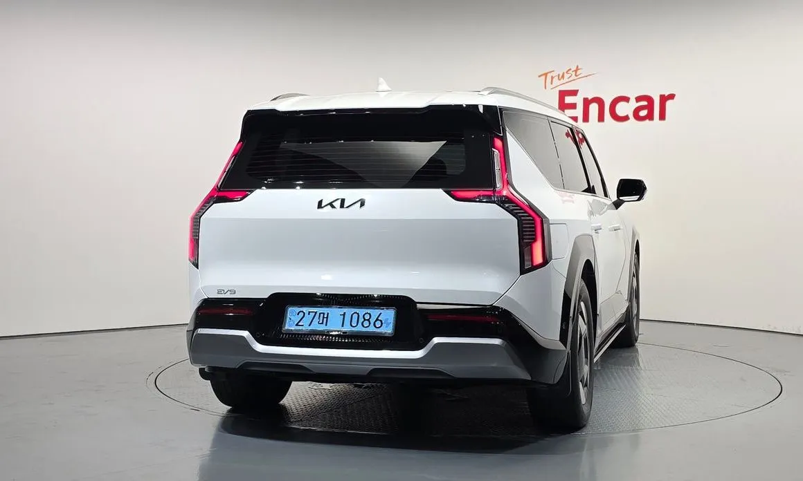 Kia EV9 2024 из KR, фото 7
