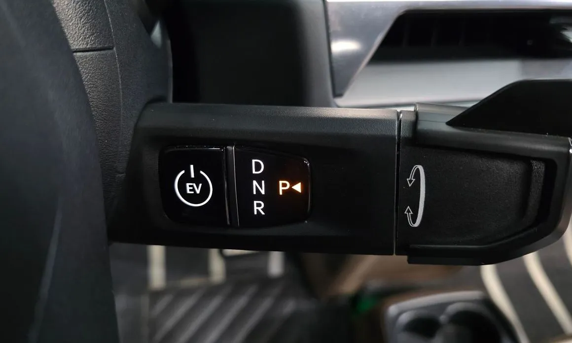 Kia EV9 2024 из KR, фото 5
