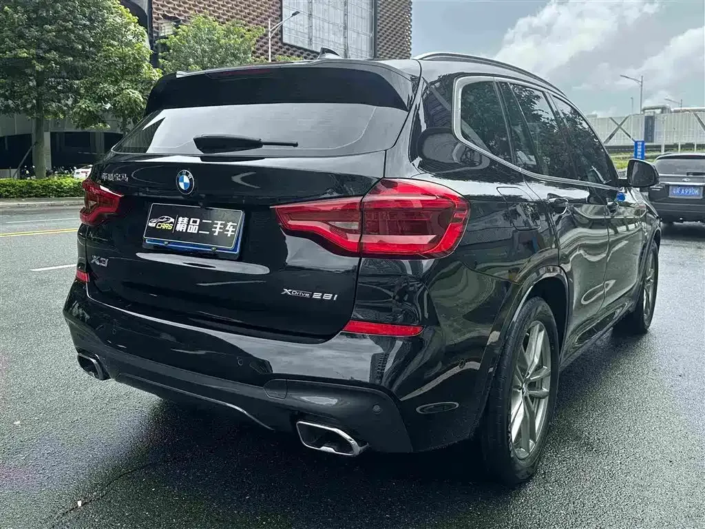 BMW X3 — фото 10