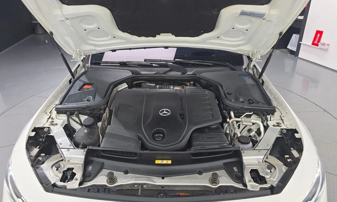 Mercedes-Benz CLS-Class — фото 10