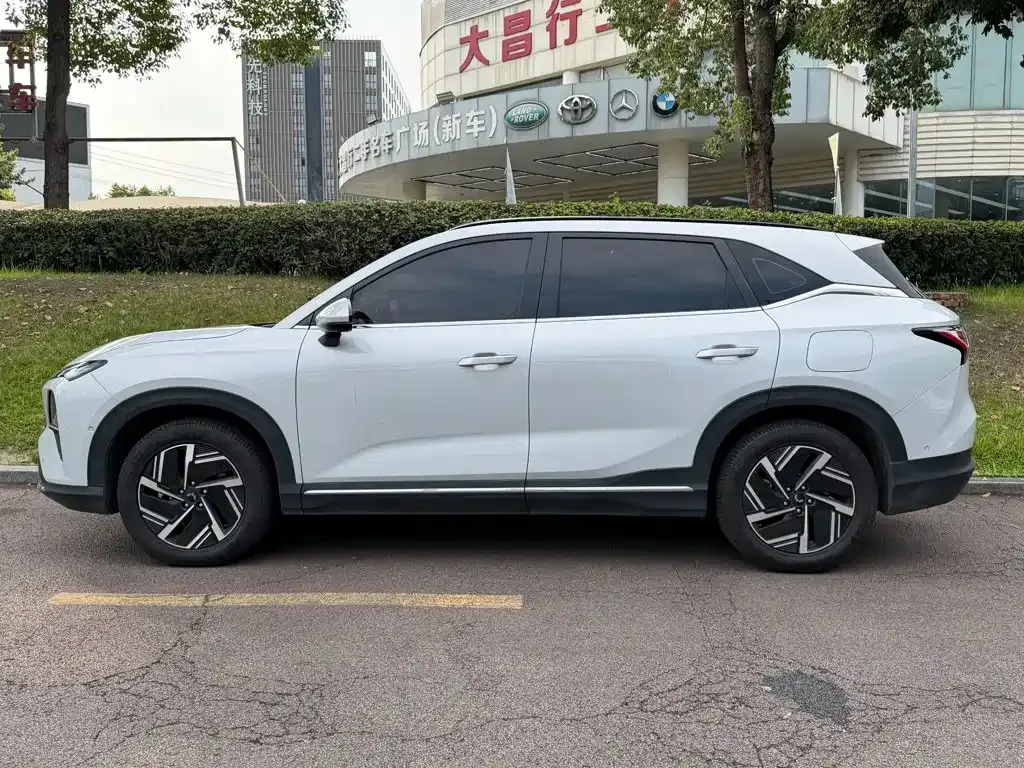 Wuling Xingguang S — фото 6