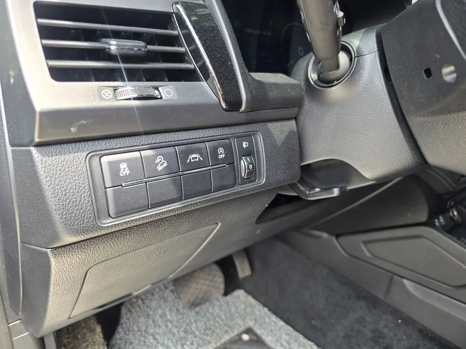 KG Mobility (Ssangyong) Rexton — фото 9