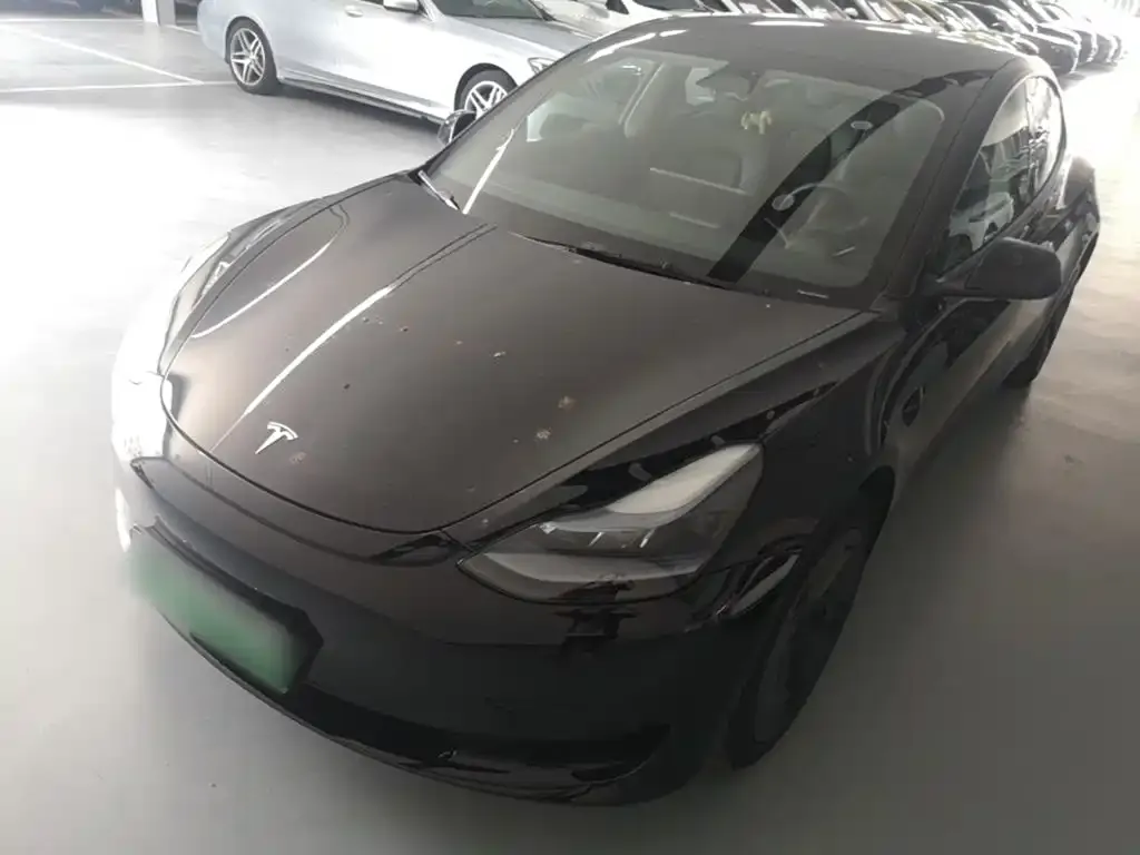 Tesla Model 3 — фото 2