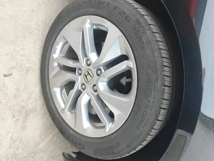 Honda Accord — фото 10
